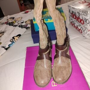 Rampage (Isadora) Boots 7.5
